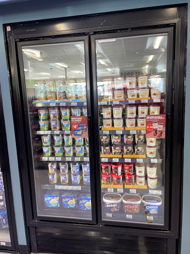 Mac's Convenience Store - Thumbnail