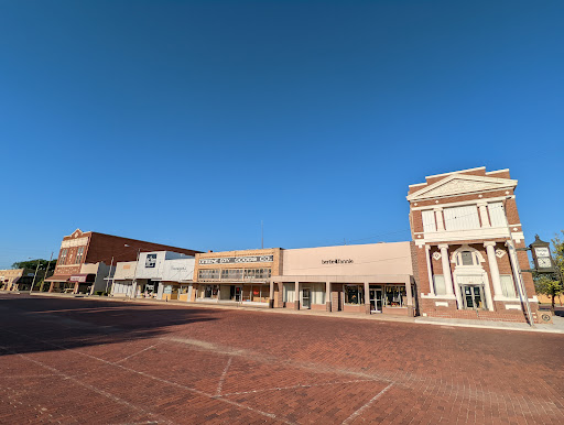 Hall County Courthouse - Visual