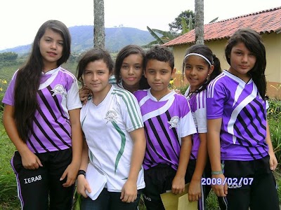 Photos of School Rodrigo Arenas Betancourt