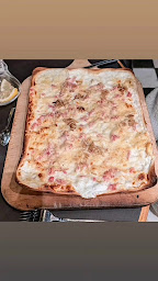 Photo n°1 de 𝐋𝐚 𝐓𝐚𝐯𝐞𝐫𝐧𝐞 𝑇𝑎𝑏𝑙𝑒 𝑑𝑒 𝐶𝑎𝑟𝑎𝑐𝑡è𝑟𝑒 𝐌𝐞𝐭𝐳 à Metz (Restaurant de fruits de mer)