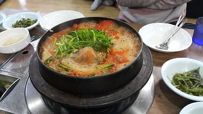 Photos of 능골