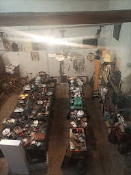 Photo n°1 de ApiBroc à Thorigny-sur-Oreuse (Magasin de produits d'occasion)