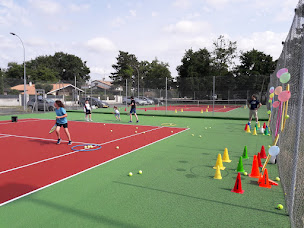 Photo n°1 de Tennis Club Hastignan à Saint-Médard-en-Jalles (Club de tennis)