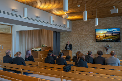 Aylesbury Vale Crematorium - Thumbnail