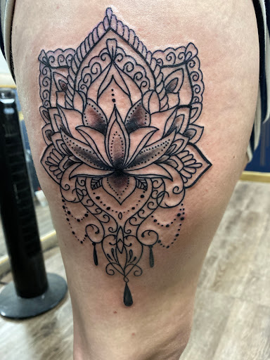 Lola Rose Tattoo Studio - Thumbnail