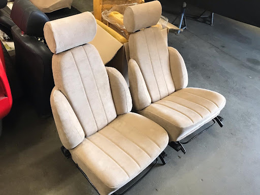 Classic Car Services Ltd - Thumbnail