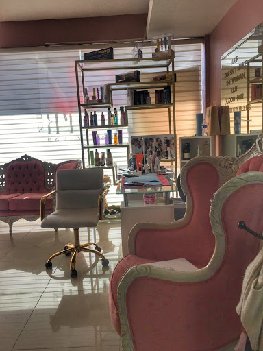 Pink Hair Beauty Lab - Thumbnail