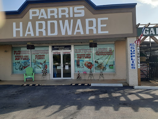 Parris Hardware - Visual