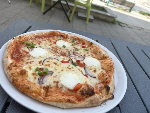 Photo 2 - Pizza Mistral