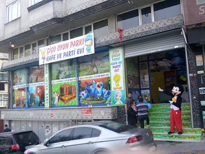 Photos of K&uuml;&ccedil;&uuml;kk&ouml;y Central Mosque