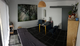 Photo n°2 de Ostéopathe D.O. Erik MICHEL à Cadenet (Ostéopathe)