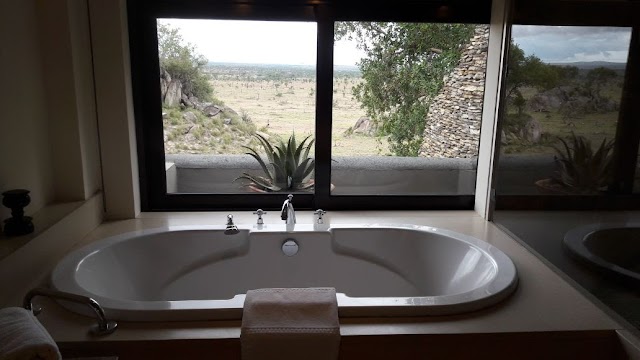 Four Seasons Safari Lodge Serengeti