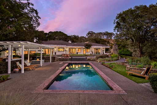BruingtonHargreaves/W Real Estate - Thumbnail