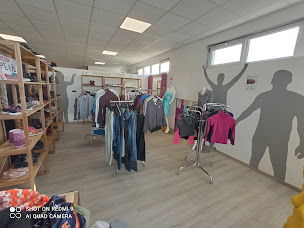 Photo n°1 de Ressourcerie '' ATRE '' à Saint-Pol-sur-Ternoise (Magasin de produits d'occasion)