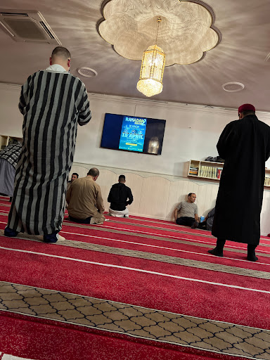 El Islam Mosque Foundation Gallery - Netherlands