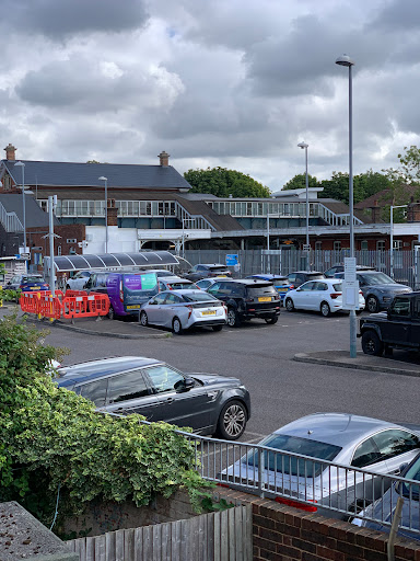 Horley Railway Station Approach (Stop C)
