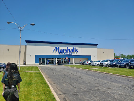 Totowa Square Shopping Center - Thumbnail
