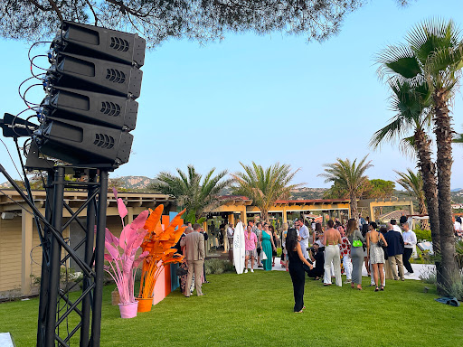 Music Up Rental & Services Audio - Video - Lights Gallery - Italy