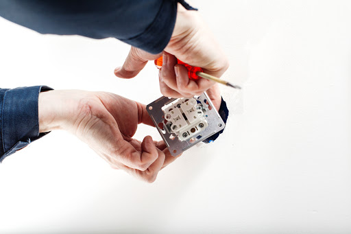 Foolproof Electrical And Cooling - Visual