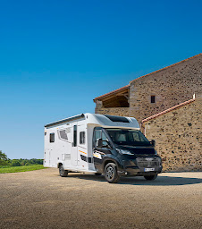 Photo n°10 de CAMPING-CARS JACQUELINE RENNES PAR GUEUDET 1880 à Pacé (Magasin d'articles pour véhicules de loisirs)