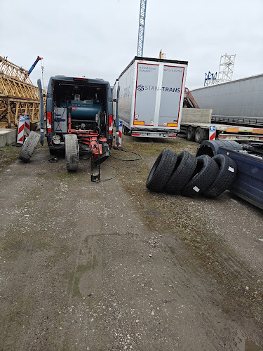 Pneumaster Krzysztof Derszniak & Best Tires - Kraków