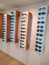 Photo n°11 de Opticien Guebwiller - Comptoir Optique - Opticien Visagiste à Guebwiller (Magasin de lunettes de soleil)