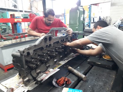 Photos of Taller Industrial Michel