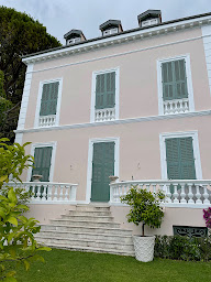 Photo n°26 de Peintre en bâtiment Mougins : Sarl Nuance Décoration Peinture à Mougins (Designer d'intérieur)