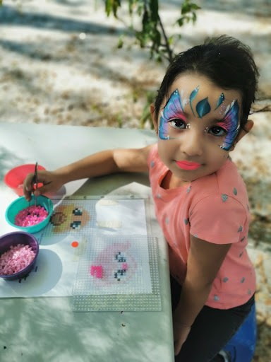 Monarca kids talleres infantiles y pintacaritas (pixeles y hama beads) - Thumbnail