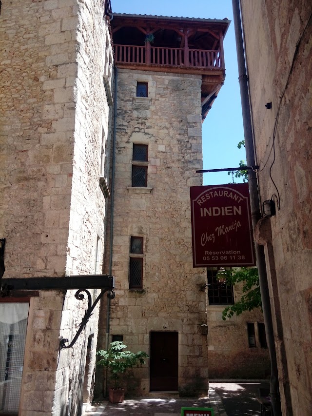 Chez Manija