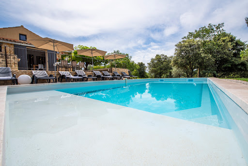 Photo de MAS SAINTE CROIX 4* - PRESTIGE - PISCINE CHAUFFÉE - VAISON - Capacité 8 personnes à Vaison-la-Romaine (84110)