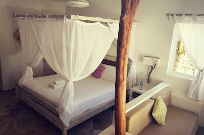 Photos of Almaplena Beach Resort