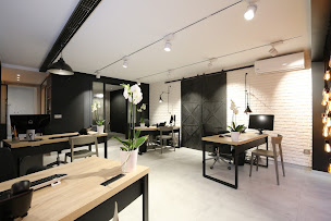 Photo n°2 de Saint Louis Immobilier à Versailles (Agence immobilière)