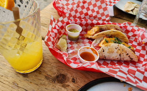 Casamigos Restaurant Mexicain Taqueria & Margarita Bar - Thumbnail