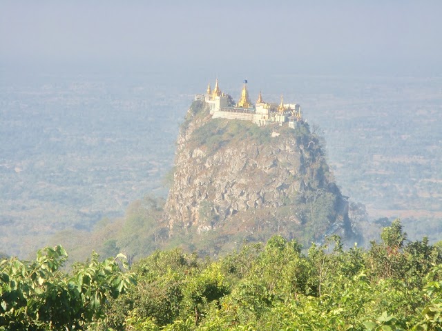 Mont Popa