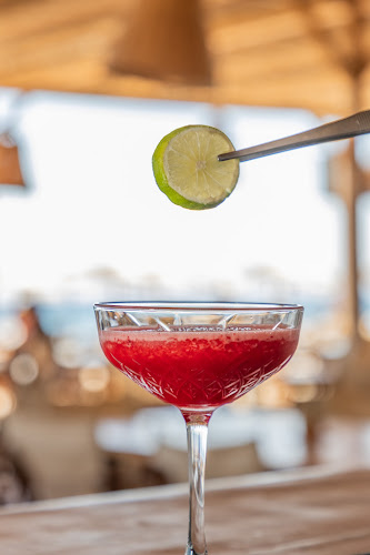 Comentarii opinii despre Monamo Beach Bar Restaurant