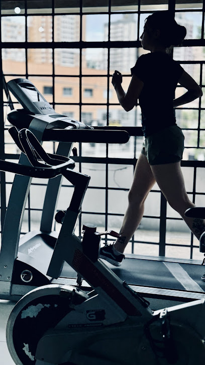 Studio Personal Power Health-