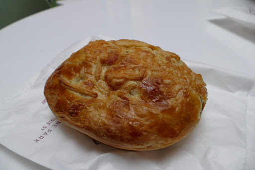 Golden Bakery - PERTH - Thumbnail