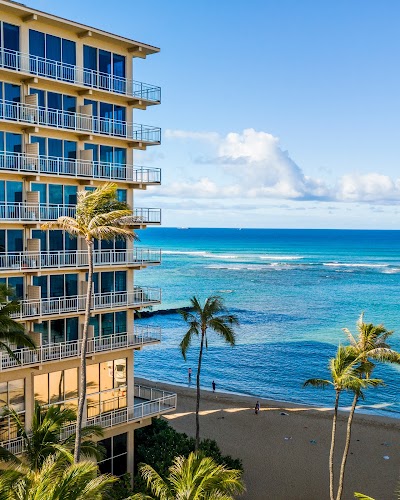 Kaimana Beach Hotel