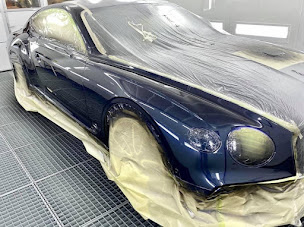 Photo n°8 de TOP CARROSSERIE - PRESTIGE AUTO MANS à Le Mans (Service de réparation de pare-brise)