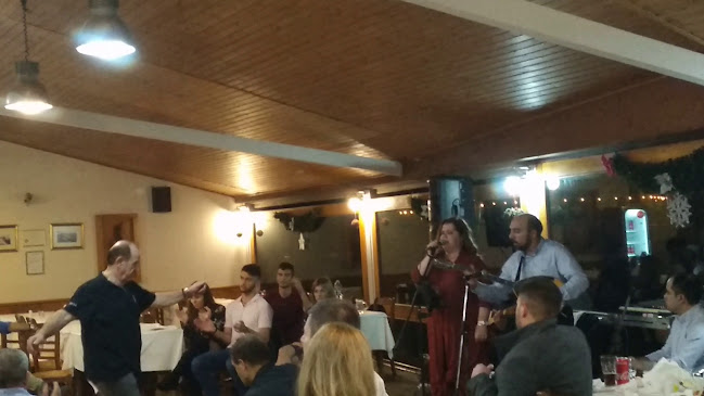 Αξιολογήσεις για το ΑΚΡΟΓΙΑΛΙ στην Παλαιά Φώκαια - Εστιατόριο