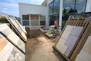 Photo n°10 de Ligne & Lumière Valdeyron à Caissargues (Magasin de materiaux de construction)