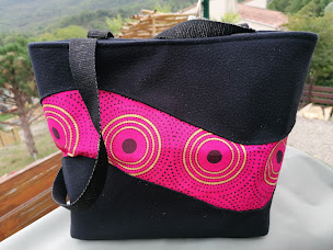 Photo n°1 de Ô fil d'art mony à Luc-sur-Aude (Atelier de couture)