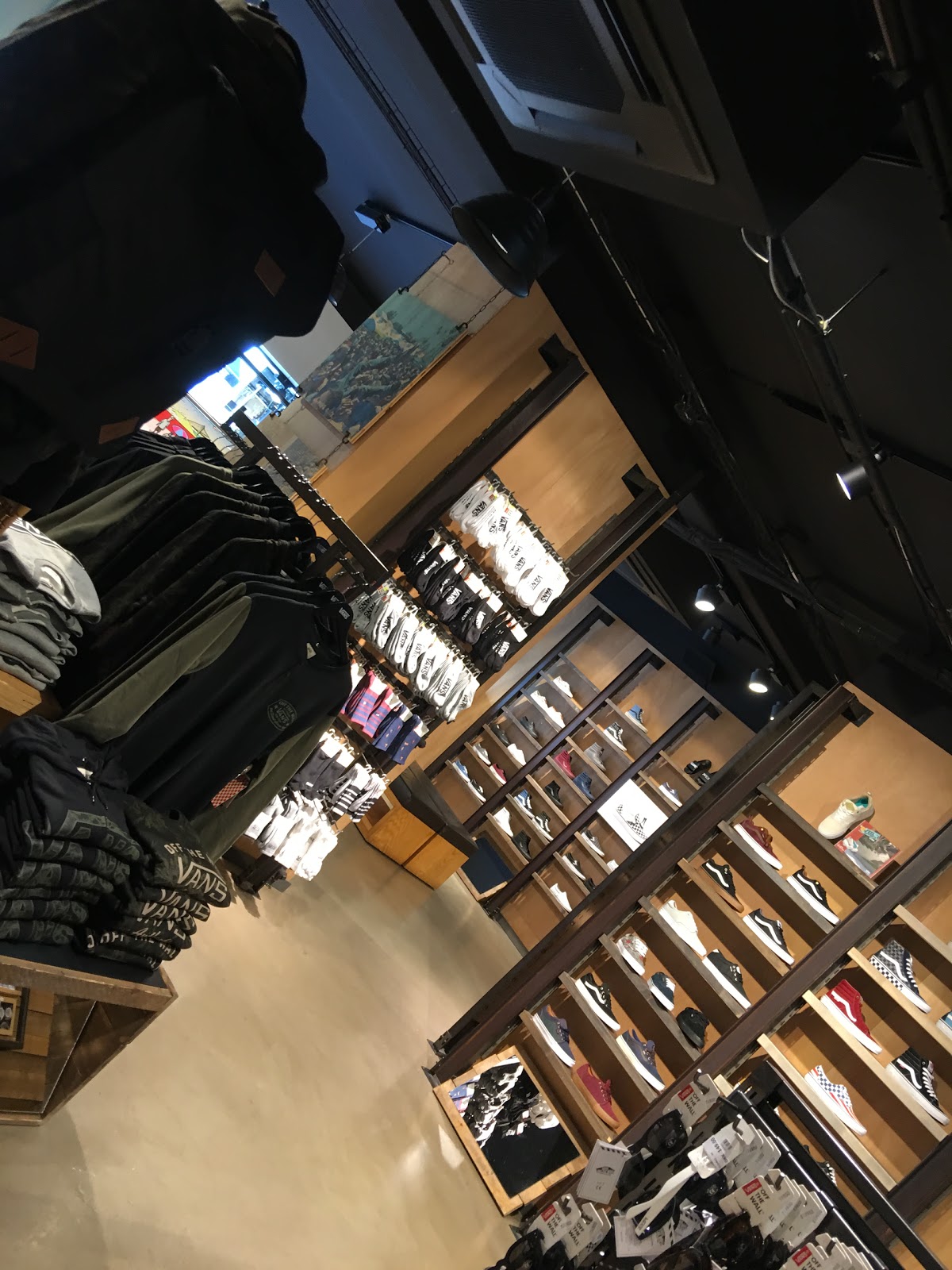 - VANS Store Copenhagen