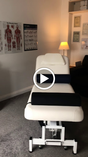 Active Aura Soft Tissue Therapist