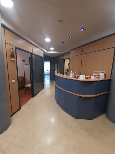Clinica de Ortodoncia exclusiva Dra. Loreto Carrascal - Thumbnail