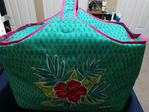 Dave's Tupperware - Visual