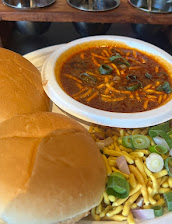 Misal Pav