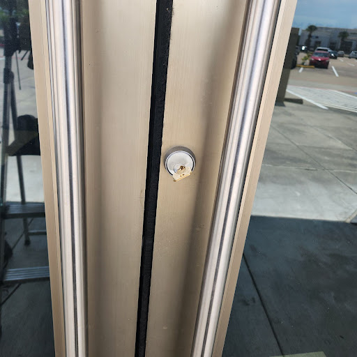 Access Locksmith - Visual