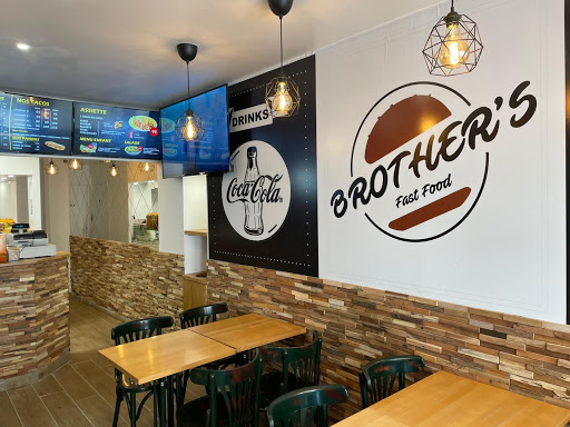 Photo 5 - Brother's burger